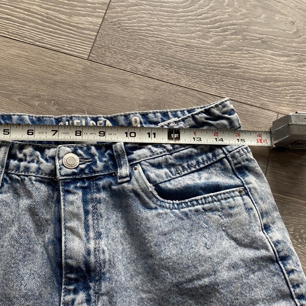 Vintage High Rise Denim Shorts - Picture 6 of 6